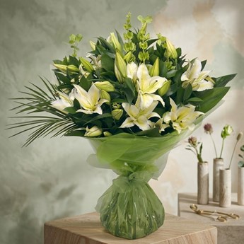 10 Oriental Lily and bunch