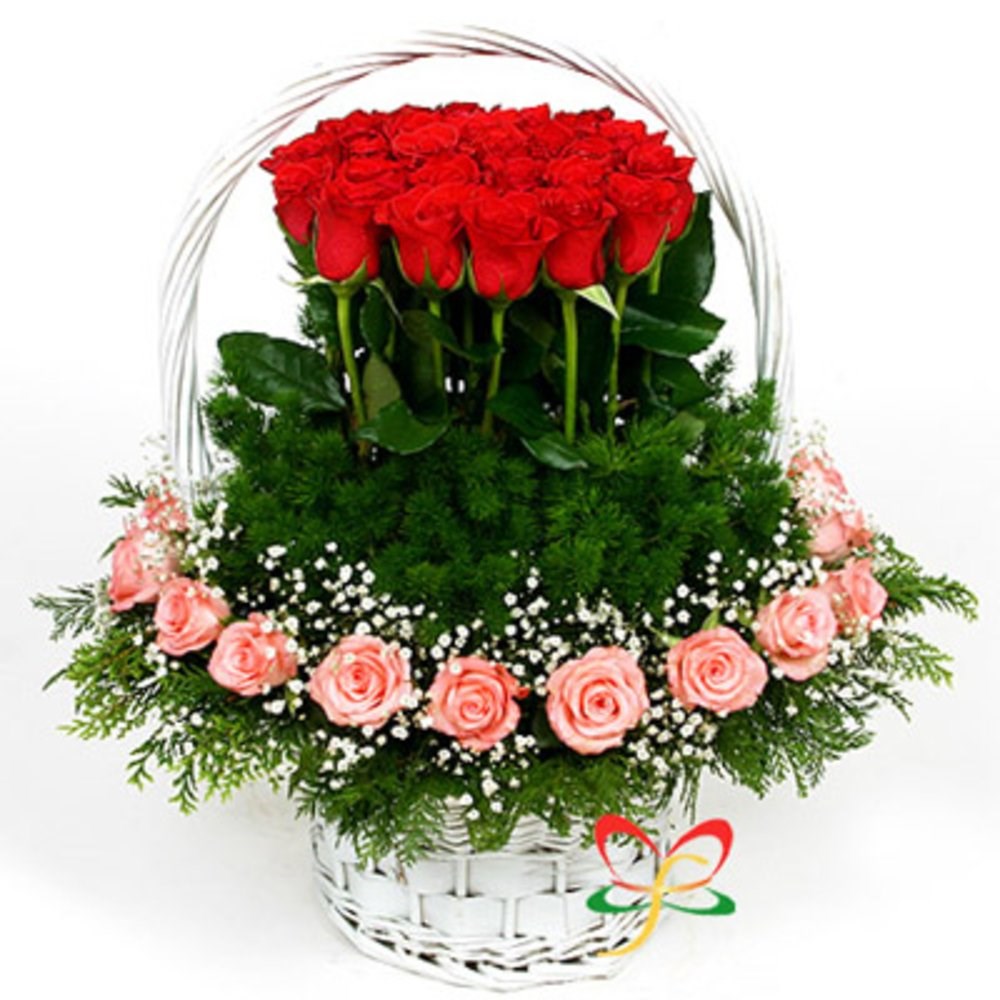 20 Red Roses & 20 Pink Roses Basket in Qatar | Buy Flowers Online