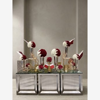 Qatar National Day Flower Arrangement