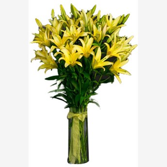 Vase with 10 Stems of Yellow Lilies