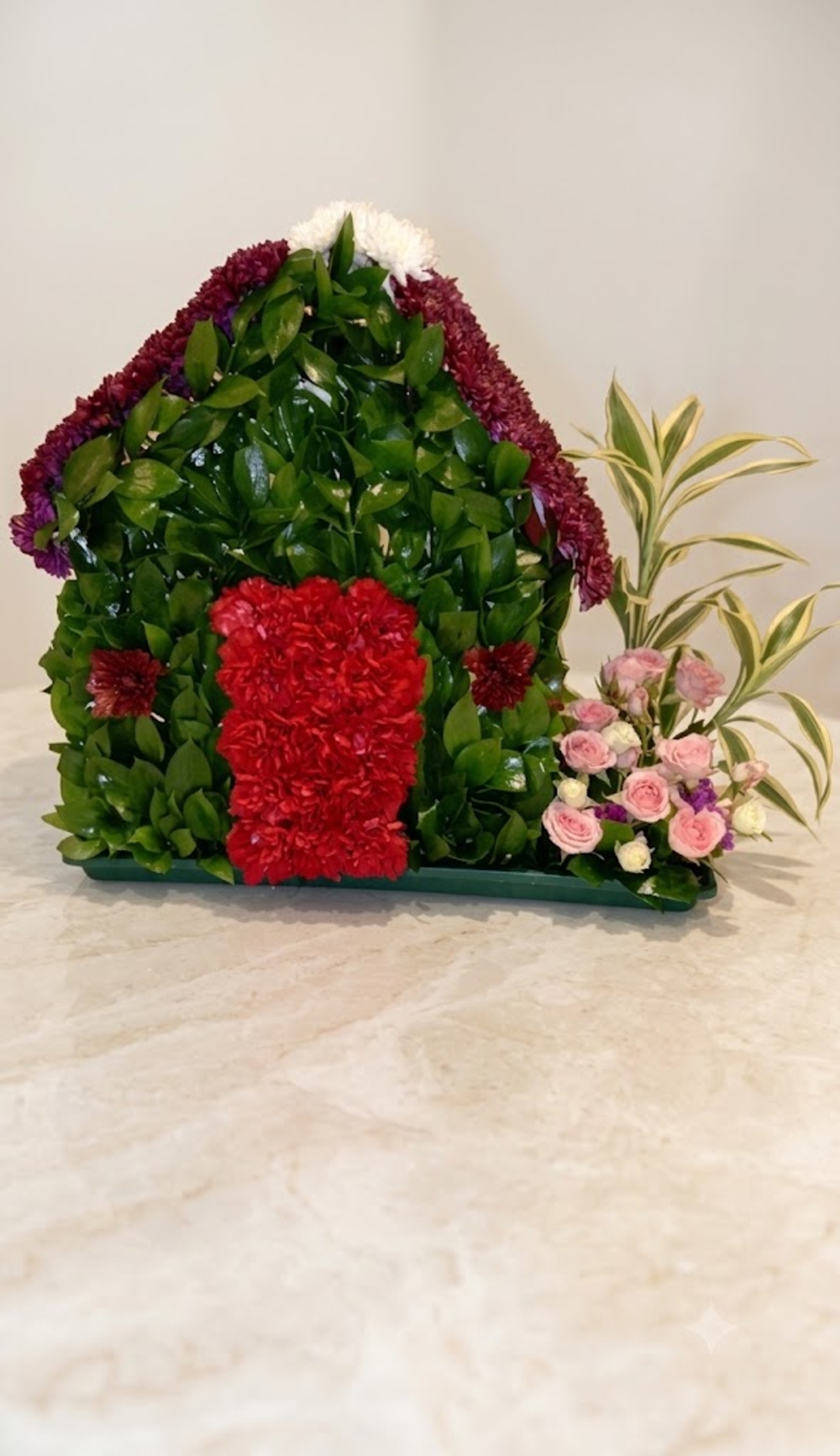 National Day Flowers House Shaped