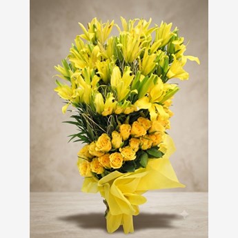 Yellow Lily and Rose Bouquet