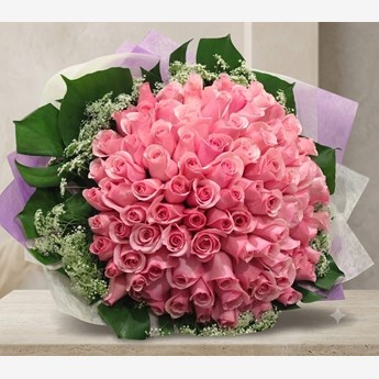 Luxury Pink Roses Bouquet